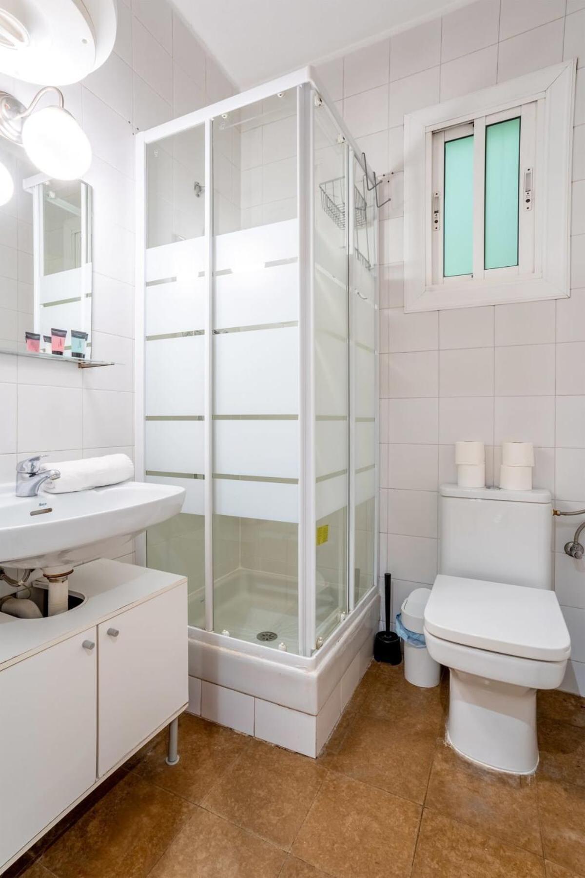 Sants Estacio - Modern And Comfy 4bd For 8 Guests * Barcelona